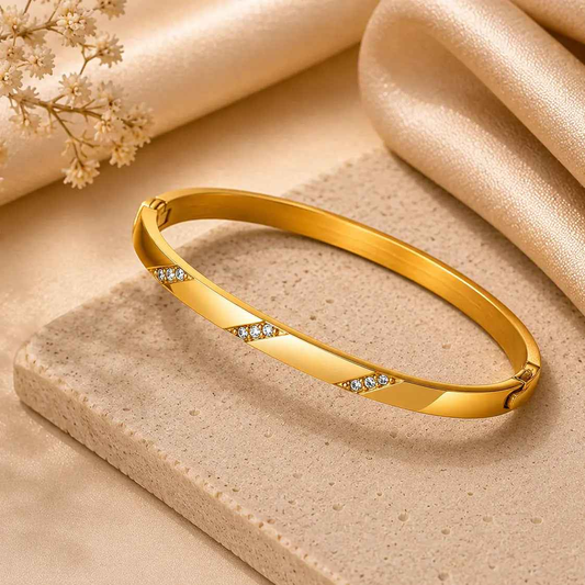 Timeless Elegance: 18K Gold Plated Bracelet with Stunning Cubic Zirconia