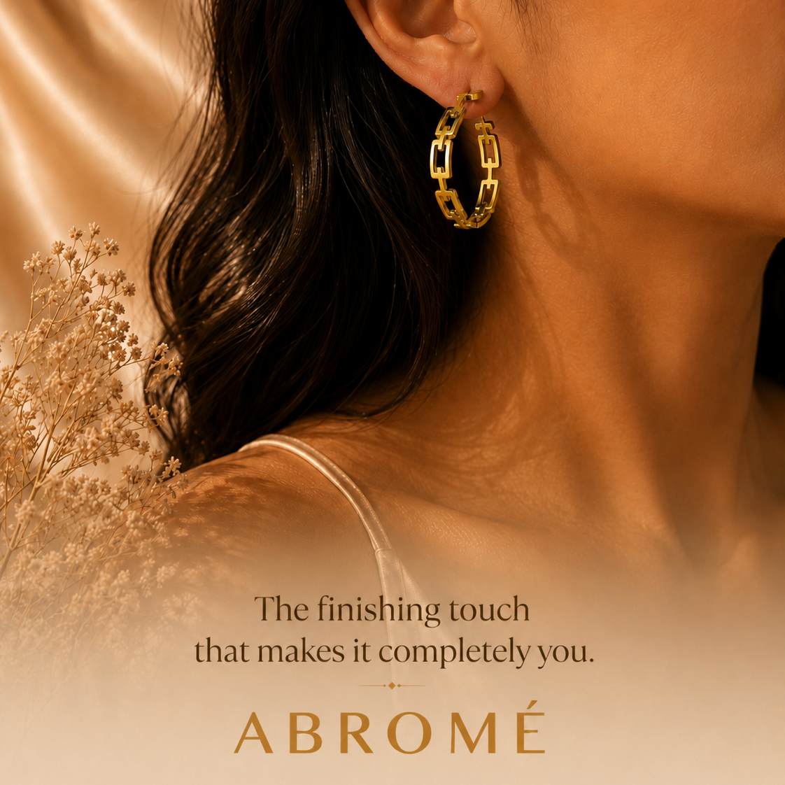 Link Hoop Earrings – 18K Gold Plated Stainless Steel