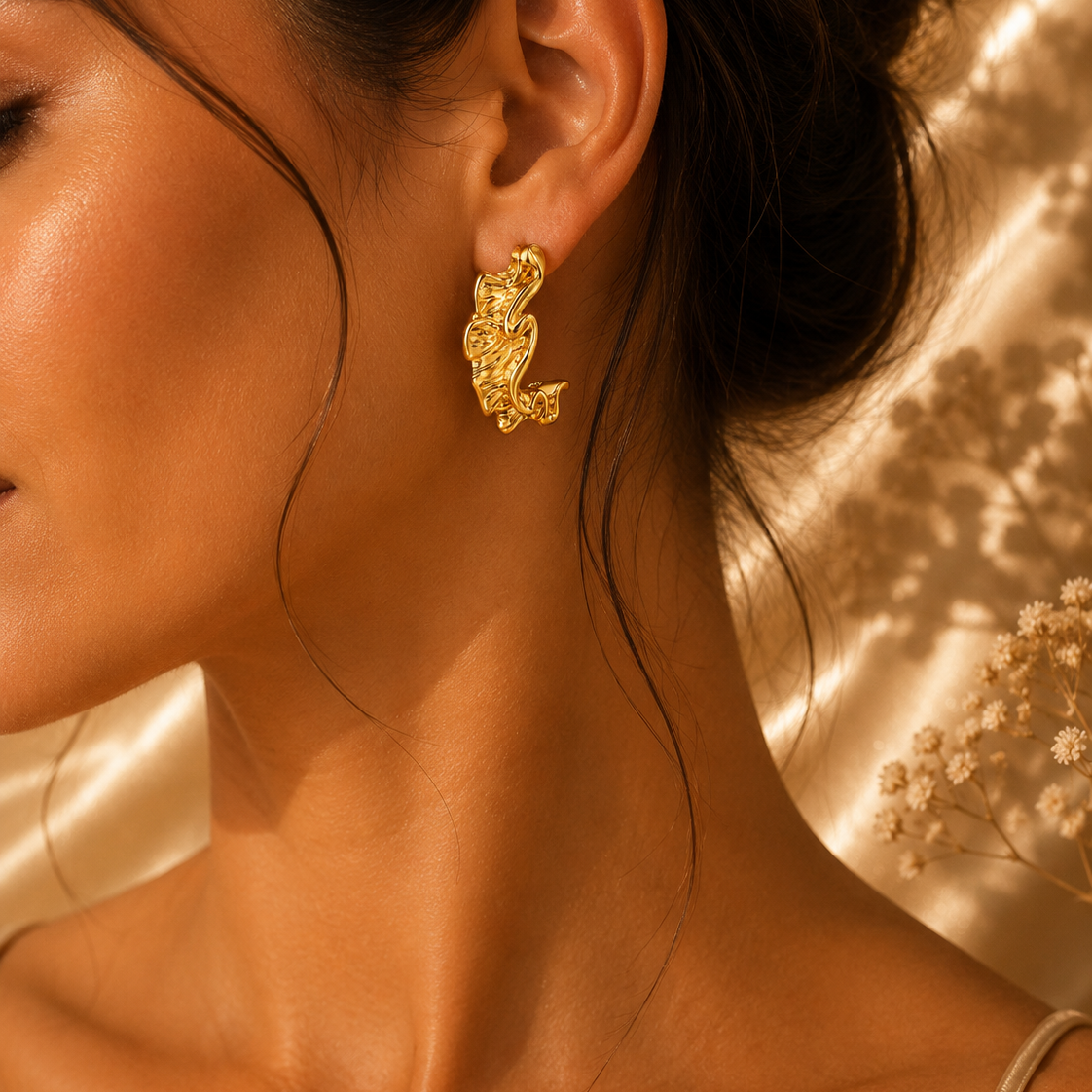 Sculptural Gold Stud Earrings – 18K Gold Plated