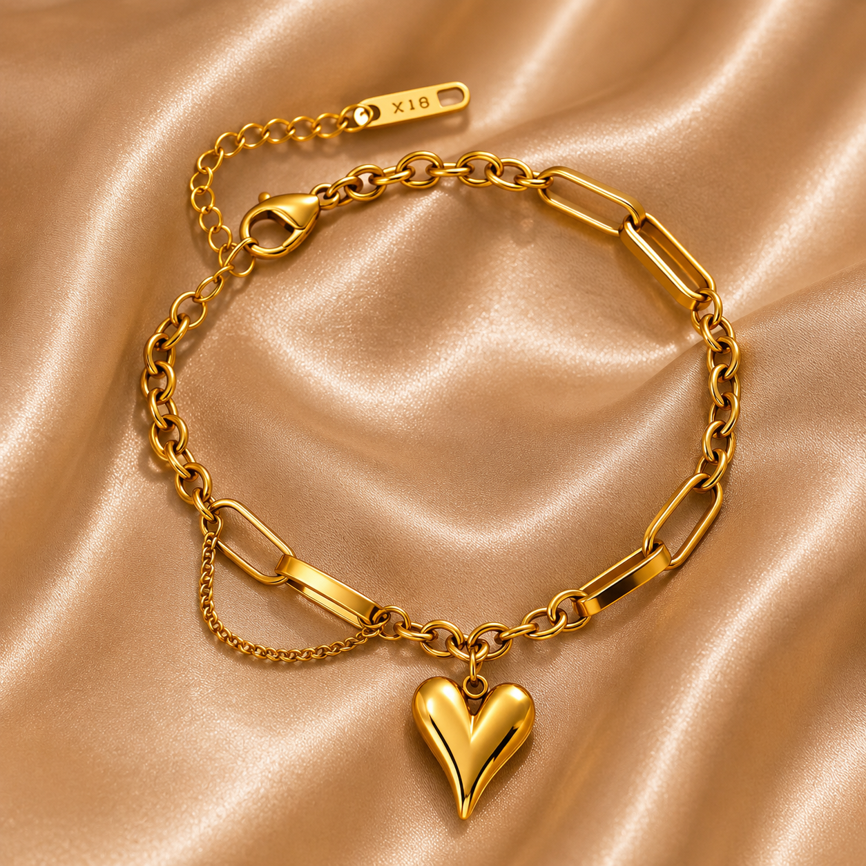 Heart Charm Bracelet – 18K Gold Plated Stainless Steel