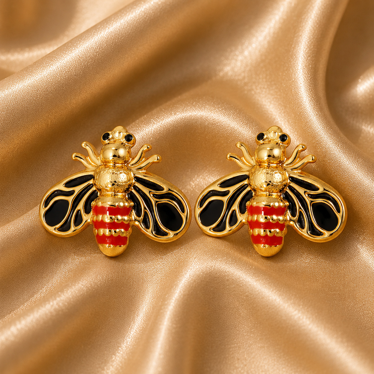 Bee Stud Earrings – 18K Gold Plated Stainless Steel
