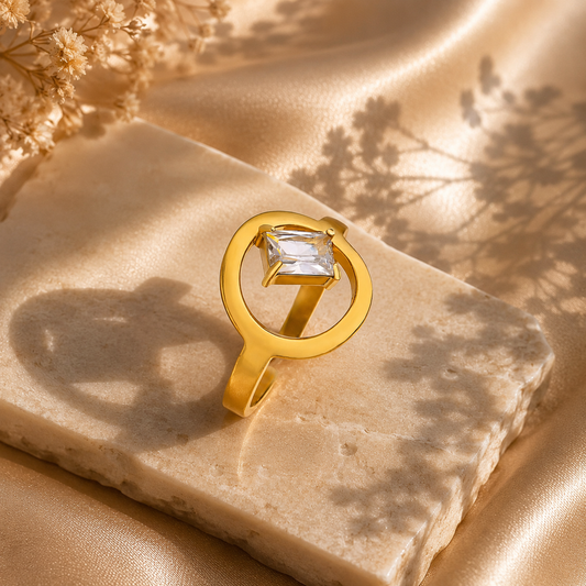 Celeste Circle Adjustable Ring – 18K Gold Plated Stainless Steel