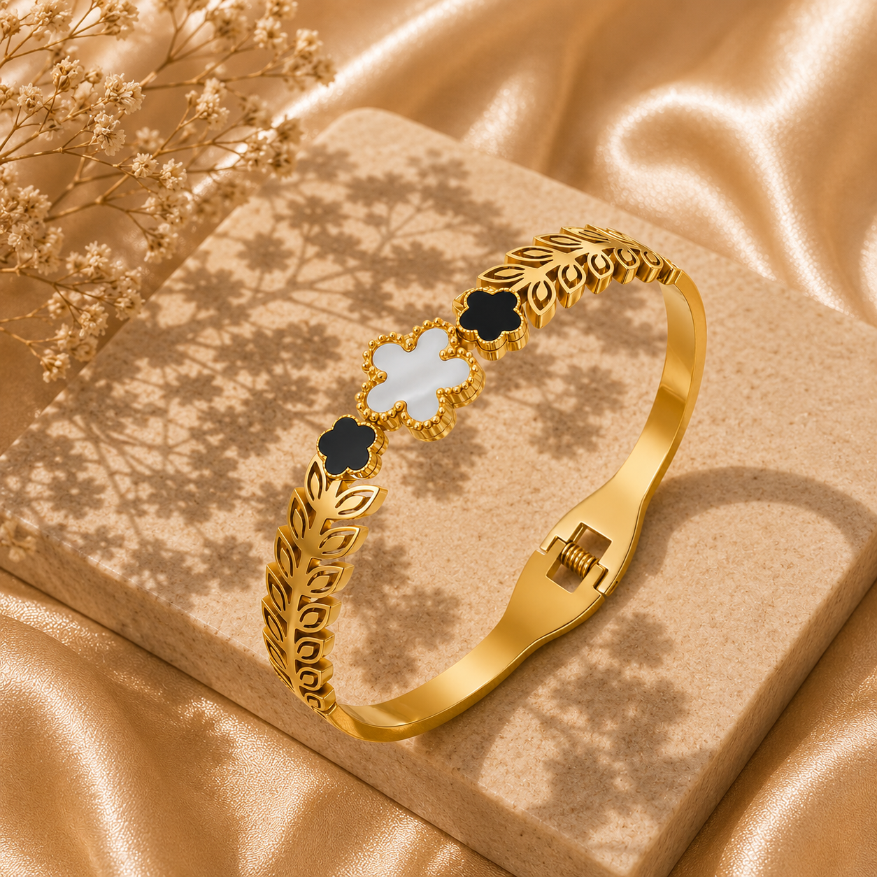 Flowers Bracelet – 18K Gold Plated Stainless Steel