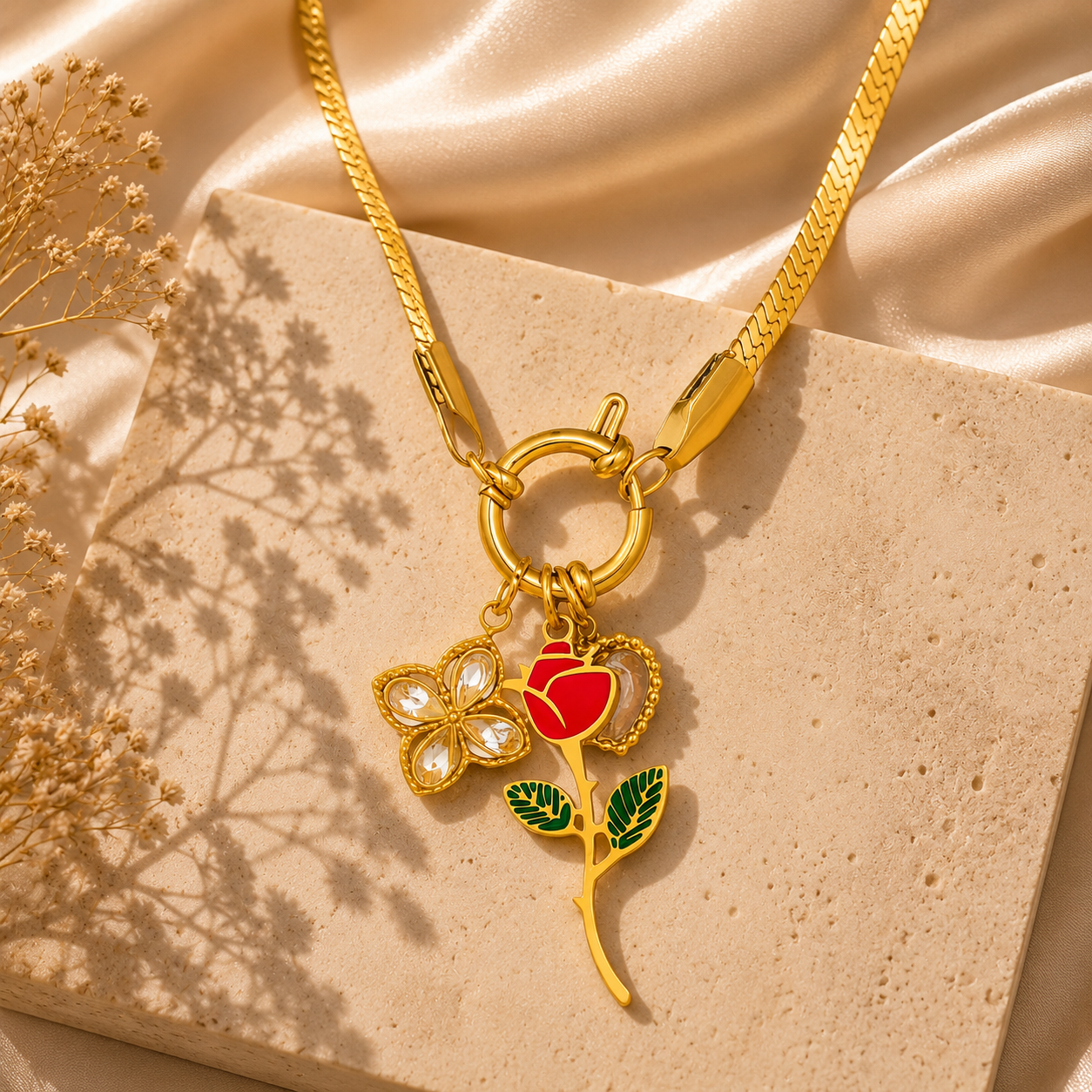 Flowers Necklace – 18K Gold Plated Stainless Steel
