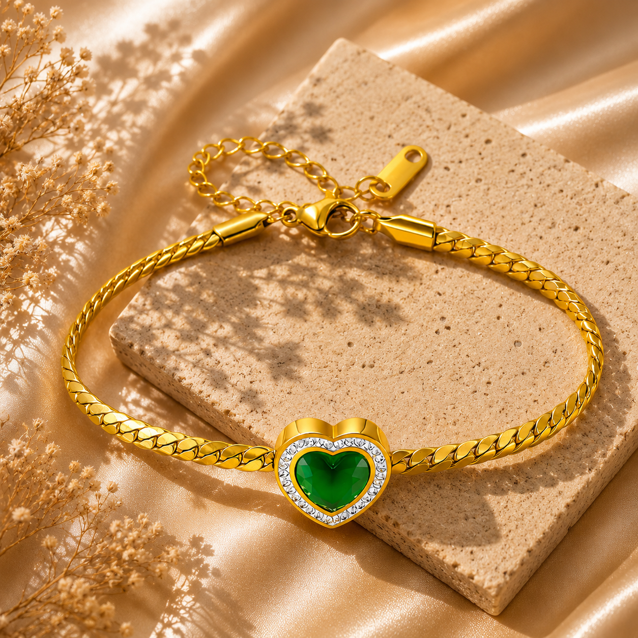 Heart Bracelet – 18K Gold Plated Stainless Steel