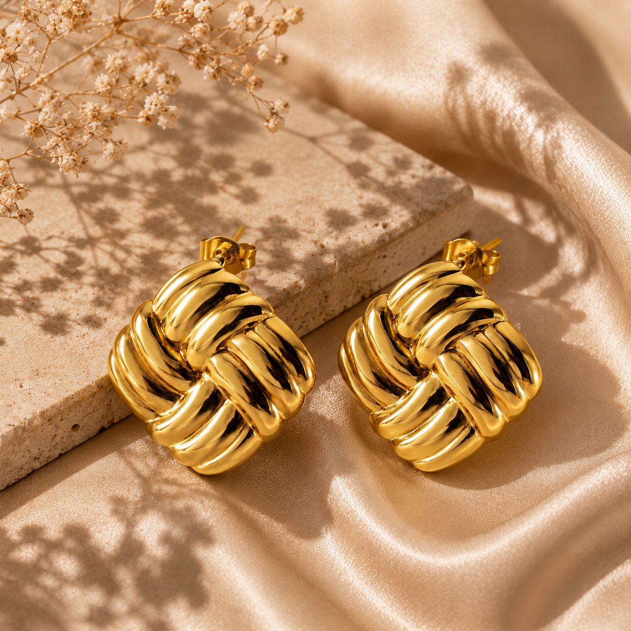 Knotted Stud Earrings – 18K Gold Plated Stainless Steel