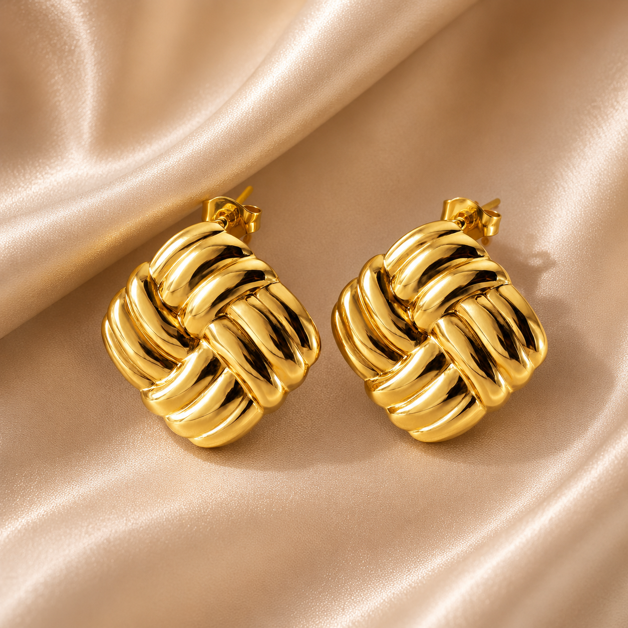 Knotted Stud Earrings – 18K Gold Plated Stainless Steel