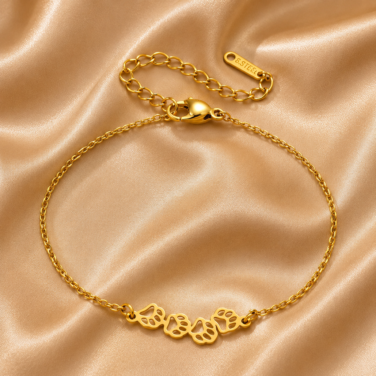 Paws Bracelet – 18K Gold Plated Stainless Steel