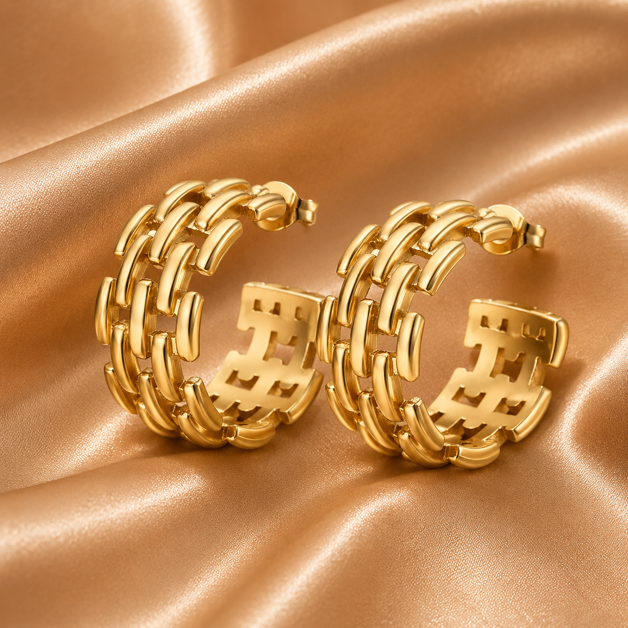 Woven Hoop Stud Earrings – 18K Gold Plated Stainless Steel