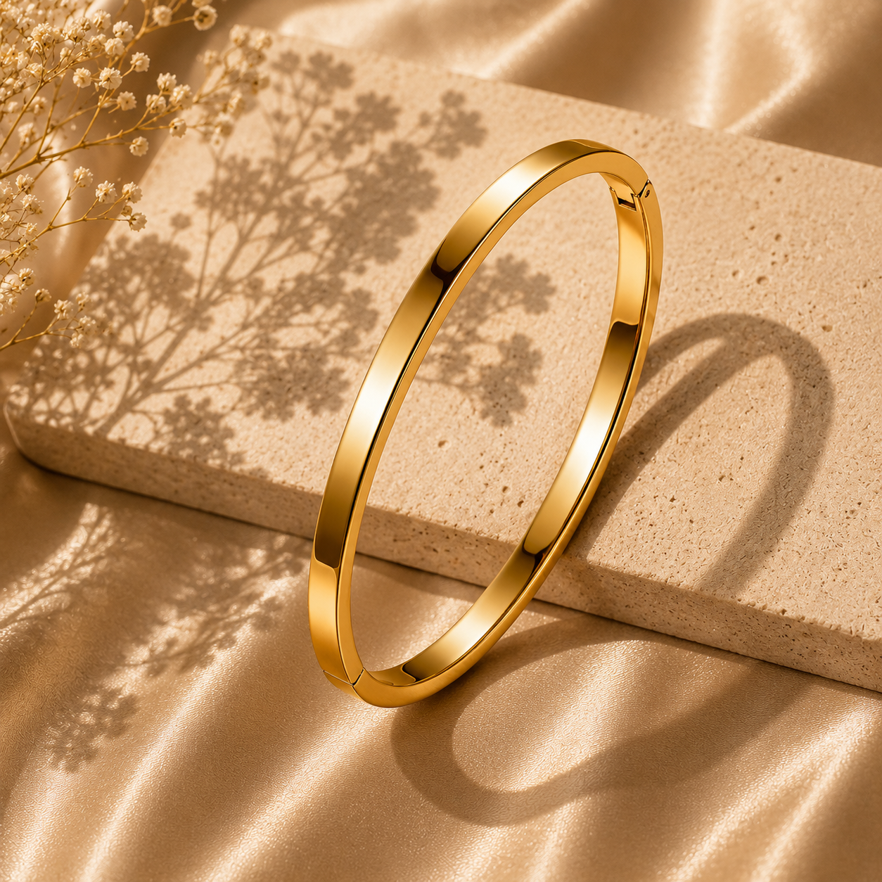 Minimalist Gold Bangle Bracelet – 18K Gold Plated