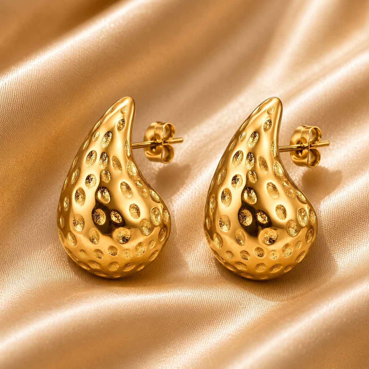 Teardrop Earrings – 18K Gold Plated Stainless Steel